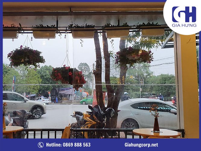 Rèm cuốn nhựa trong suốt